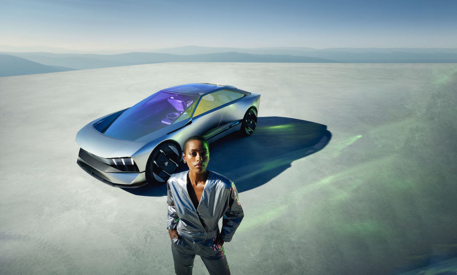 Peugeot Inception Concept Lionne, tueuse de Tesla !